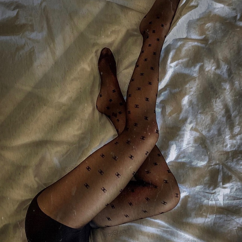 CHANEL CC Runway 🖤 Stockings tights Black size Medium M 🖤 - Picture 4 of 8